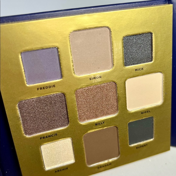 Butter LONDON - Teddy Boy Eyeshadow Palette - Picture 2 of 5